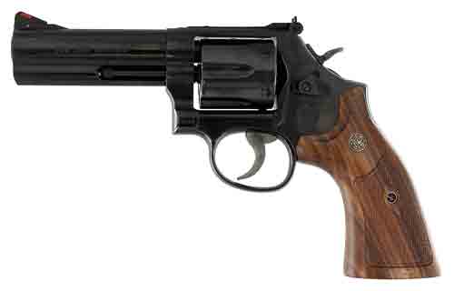 Smith & Wesson Model 586 Distinguished Combat Magnum Classic Revolver
