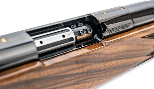 Weatherby Mark V Deluxe Varmintmaster Rifle .22-250 Rem 3RD Magazine 24" 1/2X28 Threaded Barrel Walnut